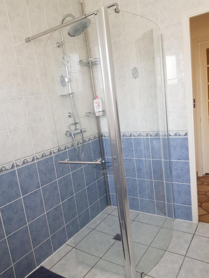 Апартаменти Chez Houria Курнон-д'Овернь Екстер'єр фото